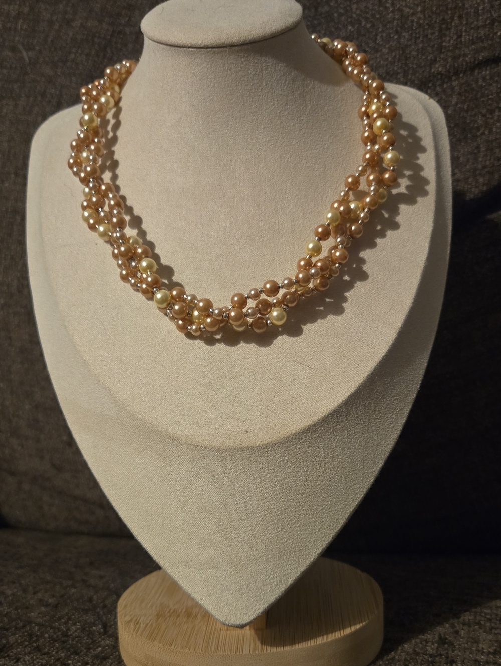 Vintage Twisted Glass Pearl Cluster Necklace - Gold-Tone Champagne Tone 💫